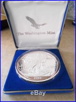 1995 Half Pound. 999 Fine Silver American Eagle Walking Liberty 8 0z, 3.5 Coin