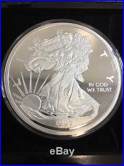 1997 US American Eagle Statue of Liberty. 999 Silver 5 Troy Pound Coin
