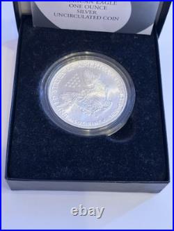 US 2007 American Eagle One Ounce, 0.999 Silver. Uncirculated West Point Mint US 2007 American Eagle One Ounce, 0.999 Silver. Uncirculated West Point Mint